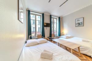 Elegant apartment with character 2 bedrooms heart of Presqu’île Lyon 2