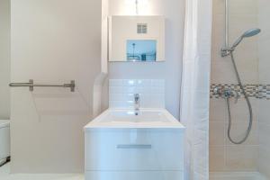 Le Berliet - Cosy Studio Near Maison de la Danse