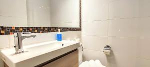 Relaxing 3BR w terrace in heart of Gràcia - Bossa