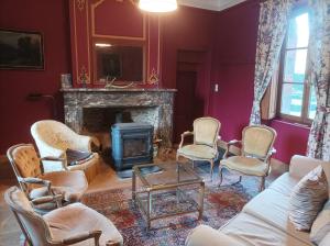 Château dHugémont- aile du Parc