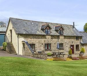 West Hollowcombe Farm Cottages - Full Site