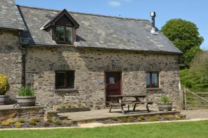 West Hollowcombe Farm Cottages - Full Site