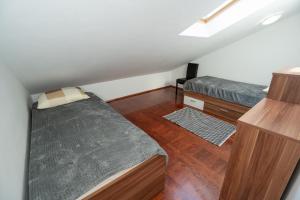 MobiusLido Apartments