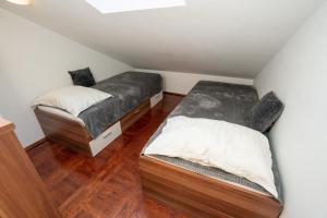 MobiusLido Apartments