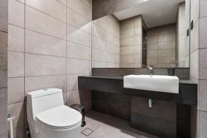 Opus Residence by Blueground KUL-4