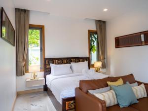 Modern 3BR Villa Lom Talay Near Ban Tai Beach