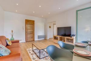 NID MASSENA AP4486 by RIVIERA HOLIDAY HOMES