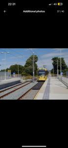 Home-from-Home Near Etihad, Garden & Free Parking