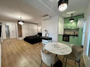 Studio One Cassas Residence