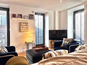 Westminster Luxury Two Bed Two Bath with Air-Con