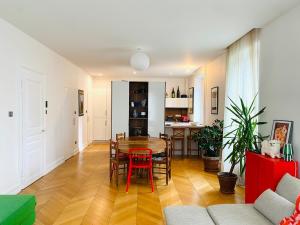 Stanislas Apartment, 8 people, private parking