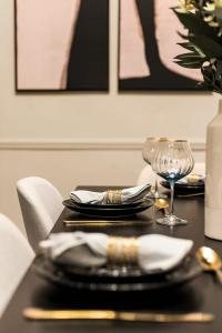 Modern 2-Bedroom Haven in Belsize Park