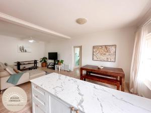 North Facing Seaside Apartment