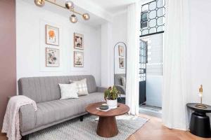 Chic 2nd Floor Venice House Apartment Balcony