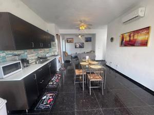 Modern 3-Bedroom Apartment with Pool