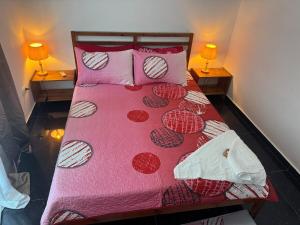 Modern 3-Bedroom Apartment with Pool