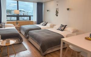 OD stay Hongdae sub 1min