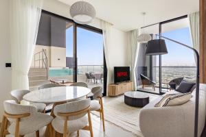 VayK - Stylish 2BR in JVC with Private Pool