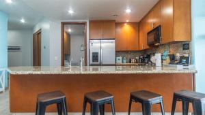 Las Palomas Phase II Coronado 605 Exceptional Oceanfront Unit