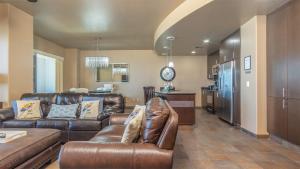 Las Palomas Phase II Cabrillo 606 Exceptional Oceanview 2BR 2BA Unit