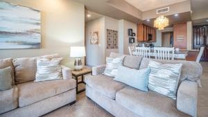 Las Palomas Phase I Topaz 803 Exceptional Oceanview 2BR 2BA Unit