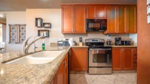 Las Palomas Phase I Topaz 803 Exceptional Oceanview 2BR 2BA Unit