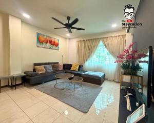 Staycation Homestay 78 Eden Height near Aiport