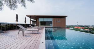 The one ratchaphruek