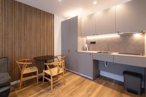 Rice Museum Apartments