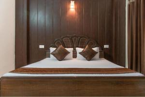 Exotic Stays Kasauli I 2 Bhk Apartment Kasauli !! BBQ & Bonfire !! Pvt Terrace !! Good Hospitality I Kasauli