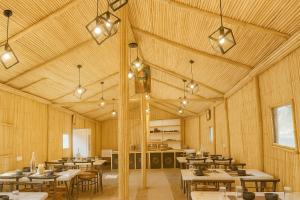 Cedar Woods - A Boutique Resort In House Parking