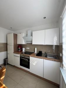 Idyllische Wohnung mit Küche & Bad in Bielefeld