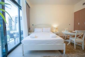 AWS Holiday Homes - Comfy Cozy Studio