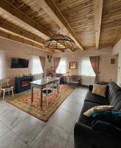 Błękitny Domek- dom i dwa oddzielne apartamenty