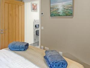 Grey Rocks Apartment