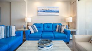 Las Palomas Diamante 405 2 BR 2 BA