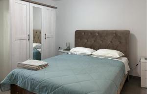 3 Bedroom Lovely Apartment In Sukosan 