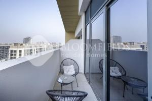 Bloomfields Spacious Stu In Azizi Riviera