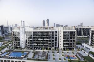 Bloomfields Spacious Stu In Azizi Riviera