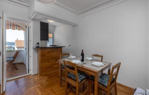 1 Bedroom Stunning Apartment In Crikvenica 