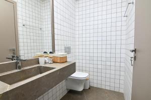 Omonia Flow Two by ΜΡS