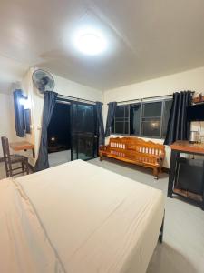 Lung Soi Nguen Homstay Pang Oung