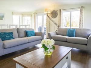 5 Bedroom Signature Lodge with Hot Tub