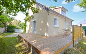 3 Bedroom Awesome Home In Cabourg