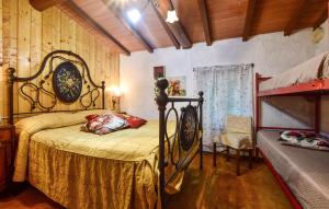 2 Bedroom Stunning Home In Casoli