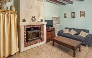 Beautiful Home In Château-La-Vallière