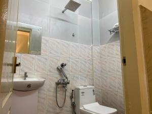 Hotel O Moonlight Residency