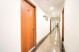 Hotel Skyway Inn