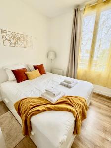 Comfort & Light in Boulogne I 10 Min to Paris Metro