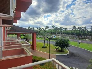 Lagoa Quente Hotel - Flat com Café da Manhã e Acesso ao Parque Aquático